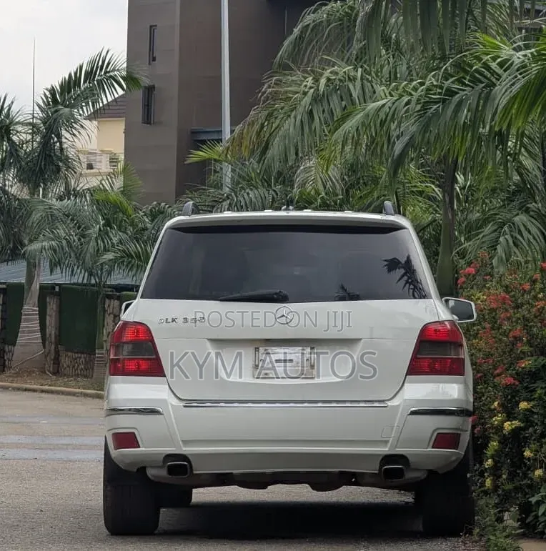 Mercedes-Benz GLK-Class 2011 White