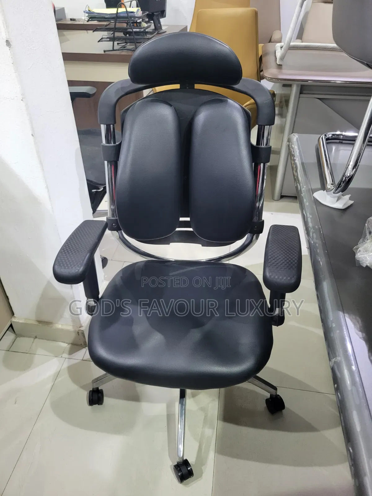 Orthopedic Kidney Office Chair.