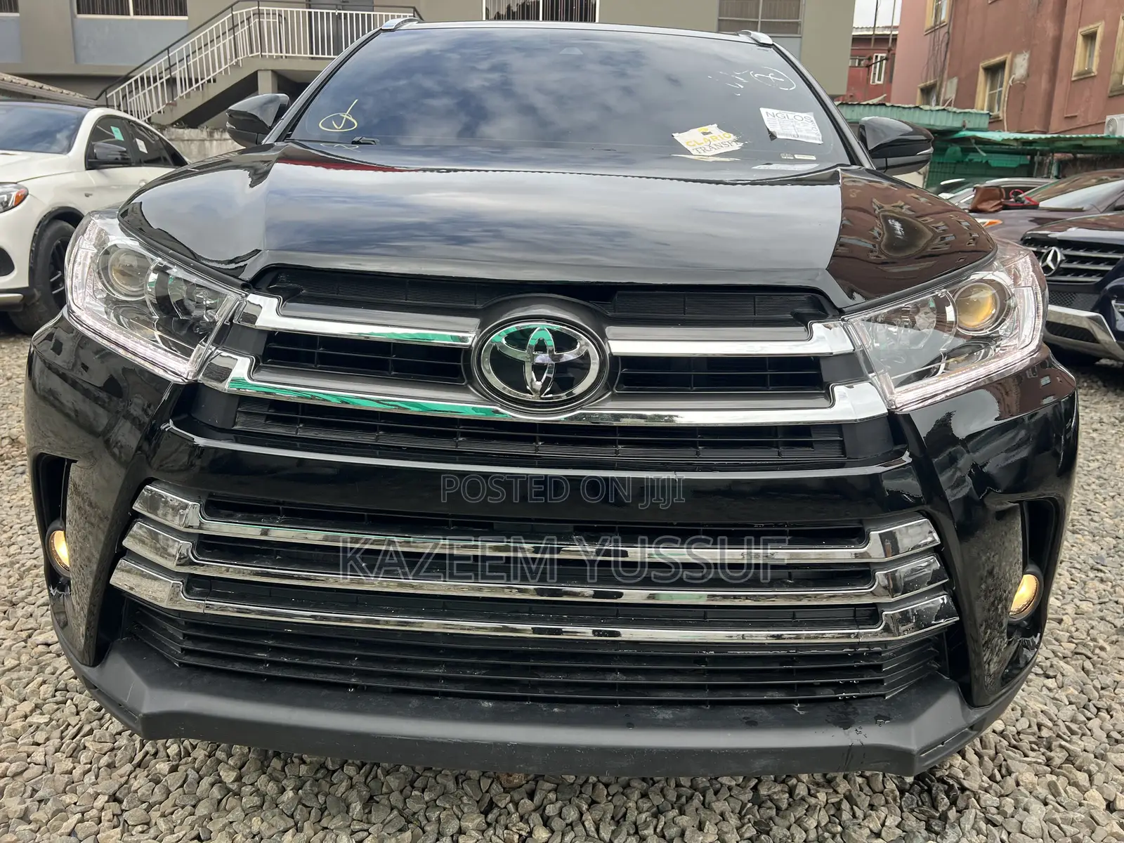 Toyota Highlander XLE 4x4 V6 (3.5L 6cyl 8A) 2018 Black
