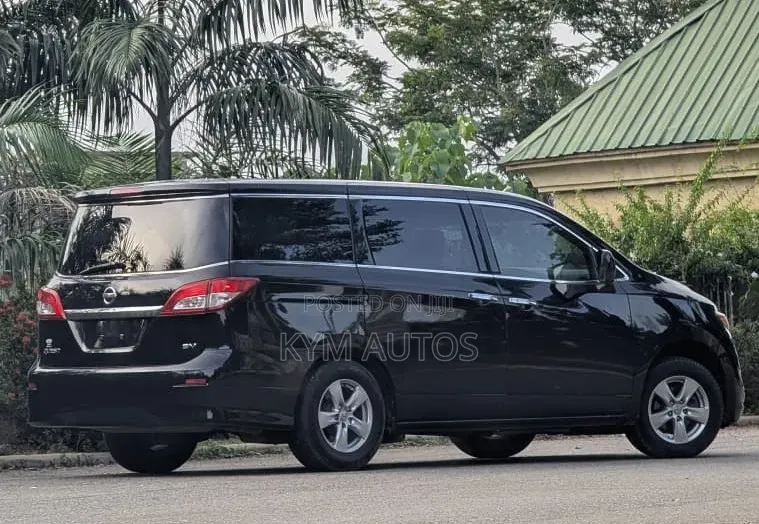 Nissan Quest 2015 Black