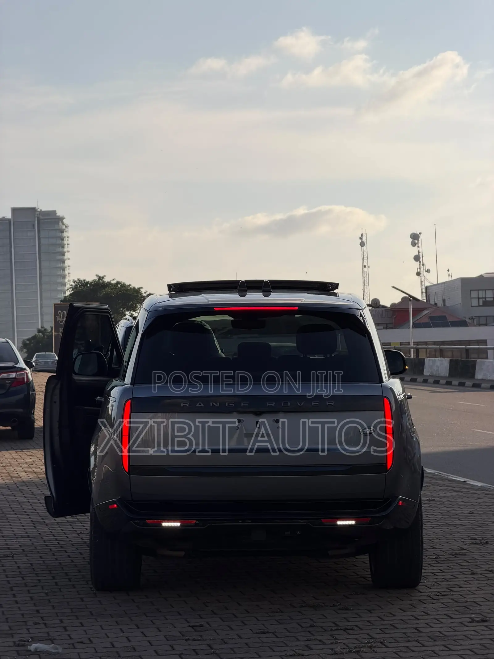 Land Rover Range Rover Vogue 2023 Gray