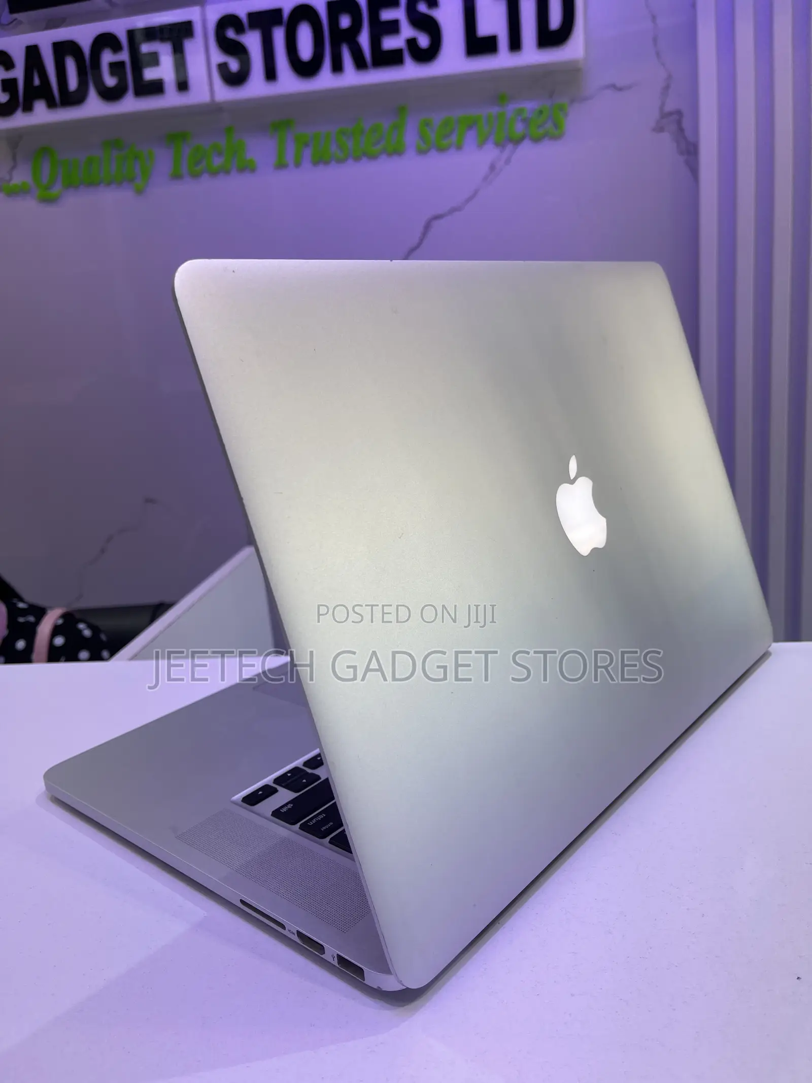 Laptop Apple MacBook Pro 2015 16GB Intel Core i7 SSD 256GB