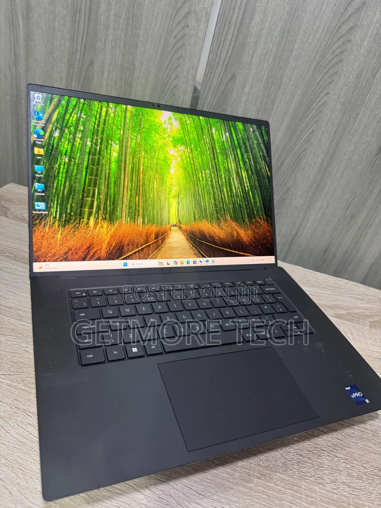 Laptop Dell Precision 5680 32GB Intel Core i9 SSD 1T