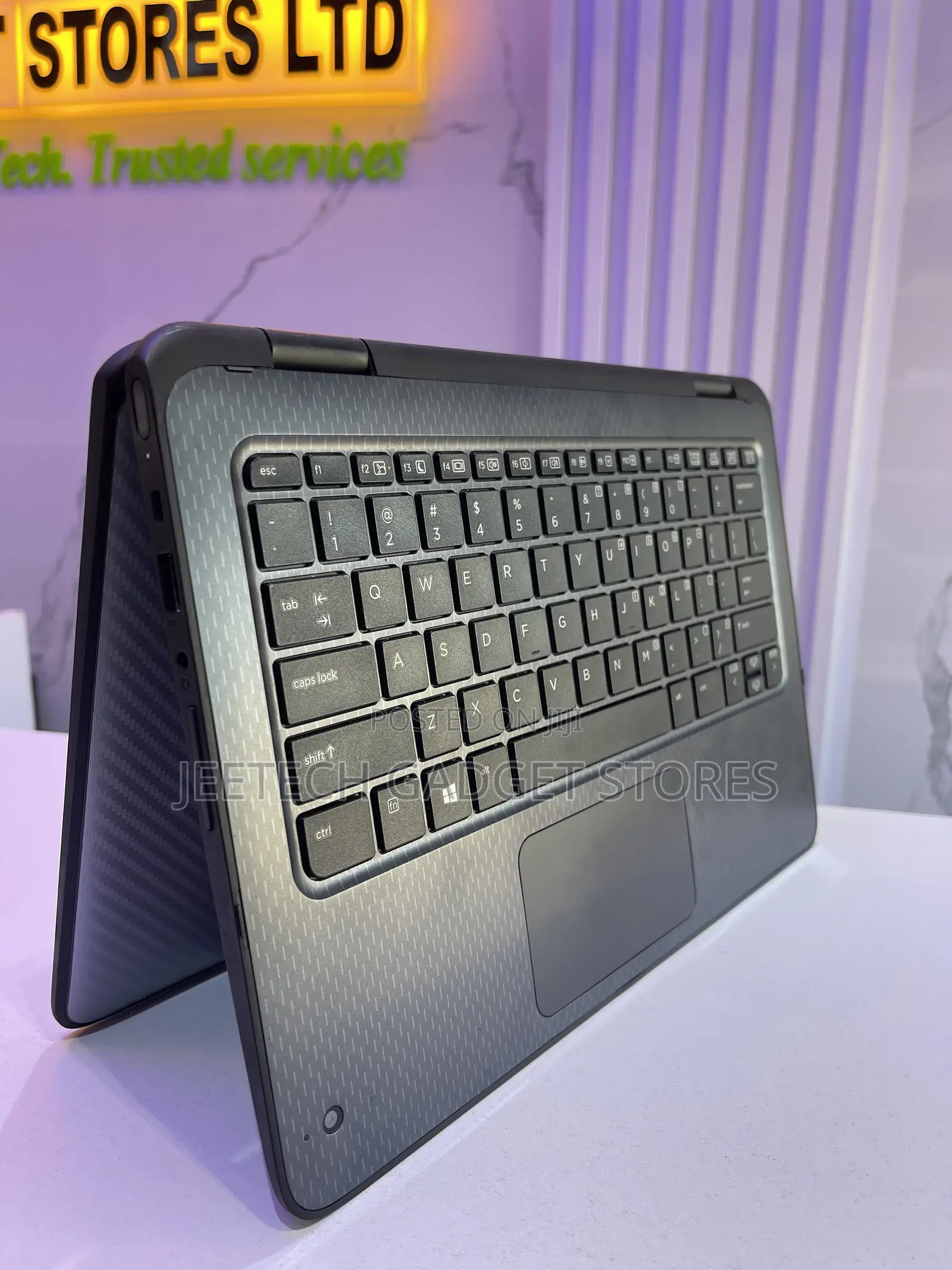 Laptop HP Pavilion 11 4GB Intel Celeron SSD 128GB