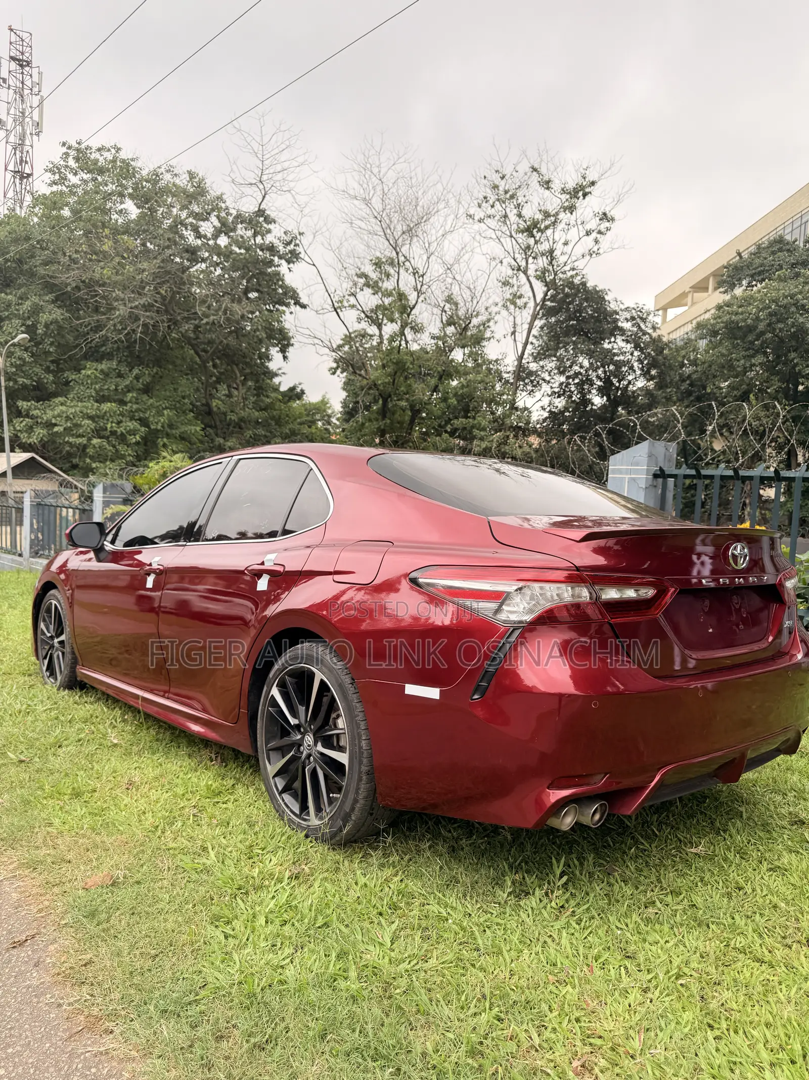 Toyota Camry 2018 Red