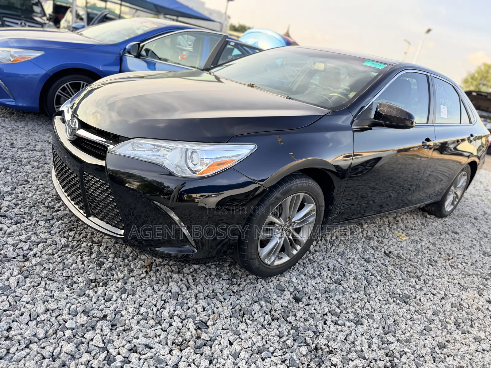 Toyota Camry SE w/Special Edition Pkg (2.5L 4cyl 6A) 2016 Black