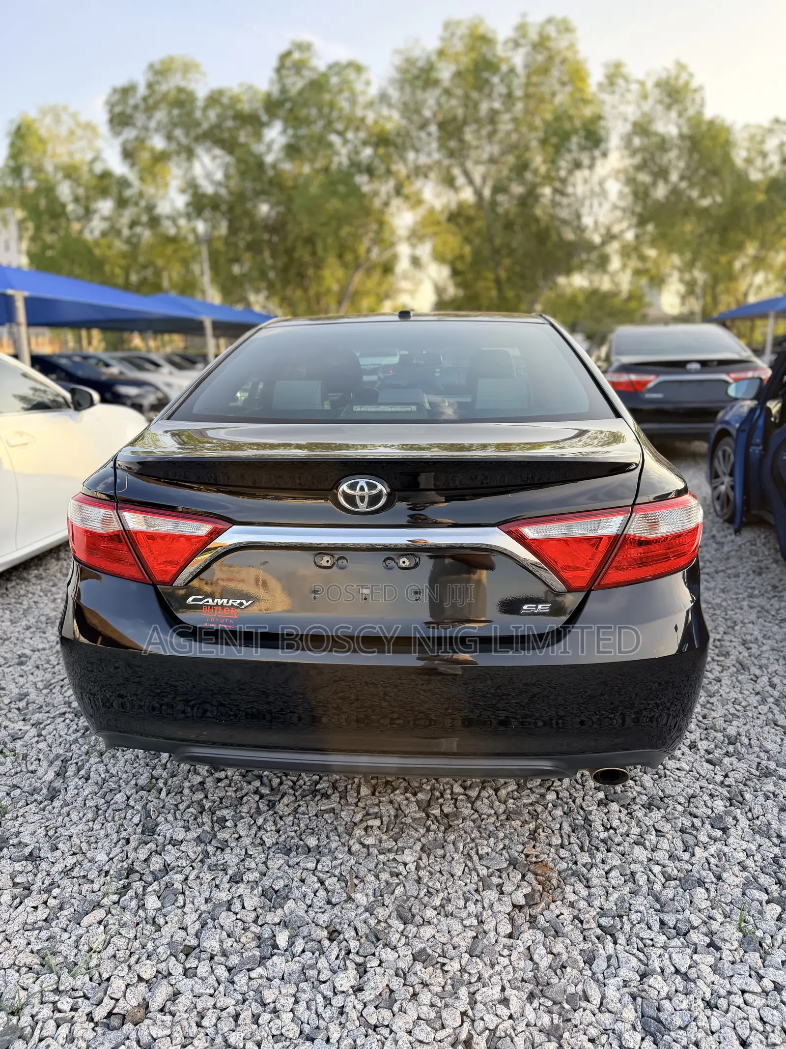 Toyota Camry SE w/Special Edition Pkg (2.5L 4cyl 6A) 2016 Black