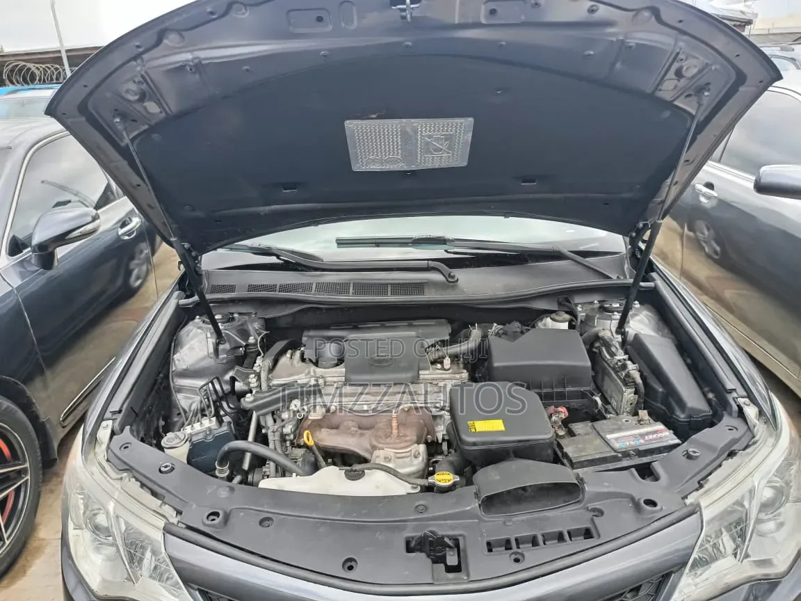 Toyota Camry 2013 Gray