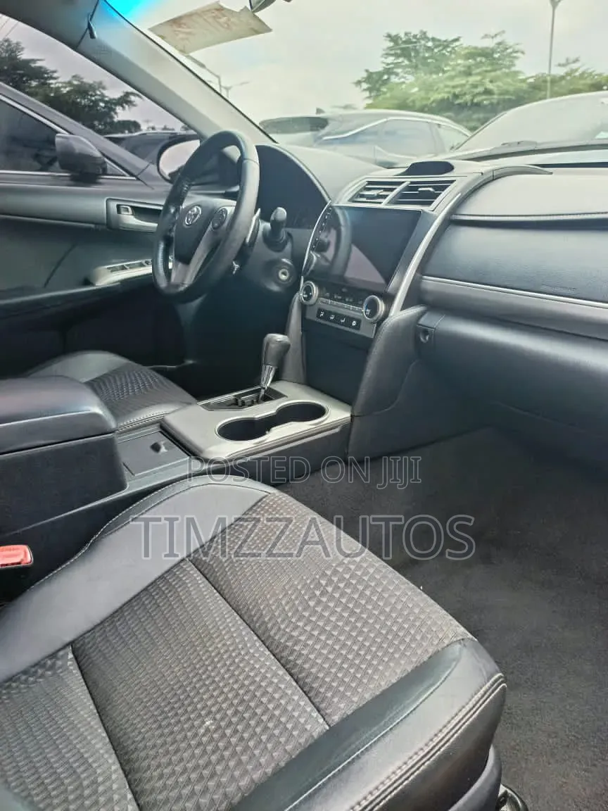 Toyota Camry 2013 Gray