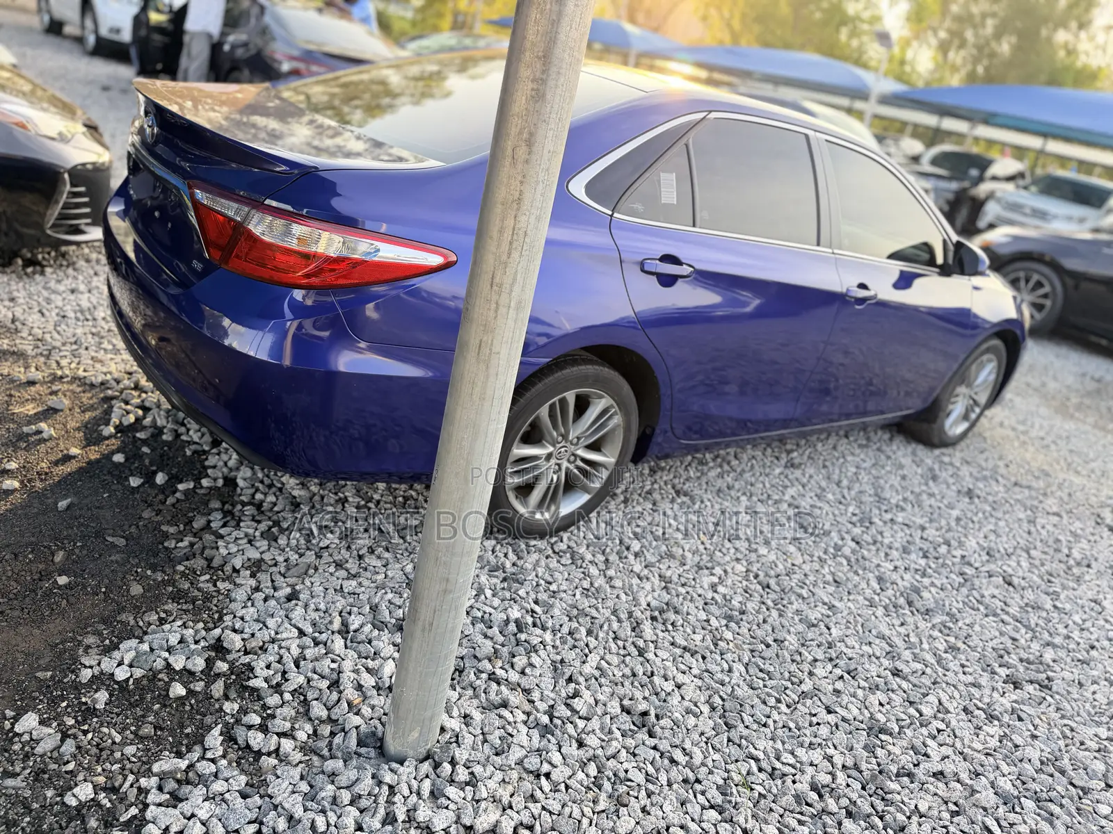 Toyota Camry SE 4dr Sedan (2.5L 4cyl 6A) 2015 Blue