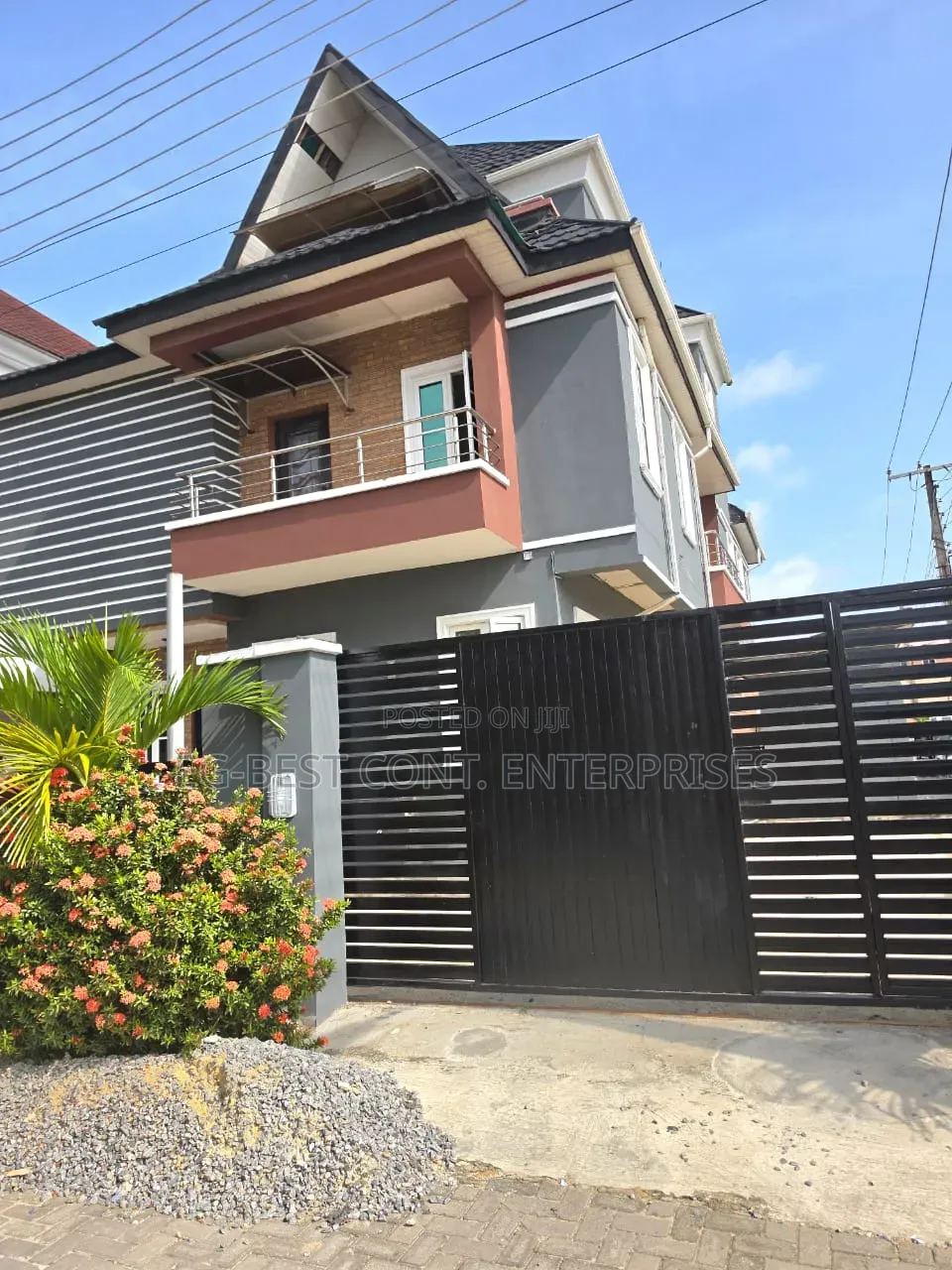 6bdrm Duplex in Diamond Estate, Sangotedo for rent