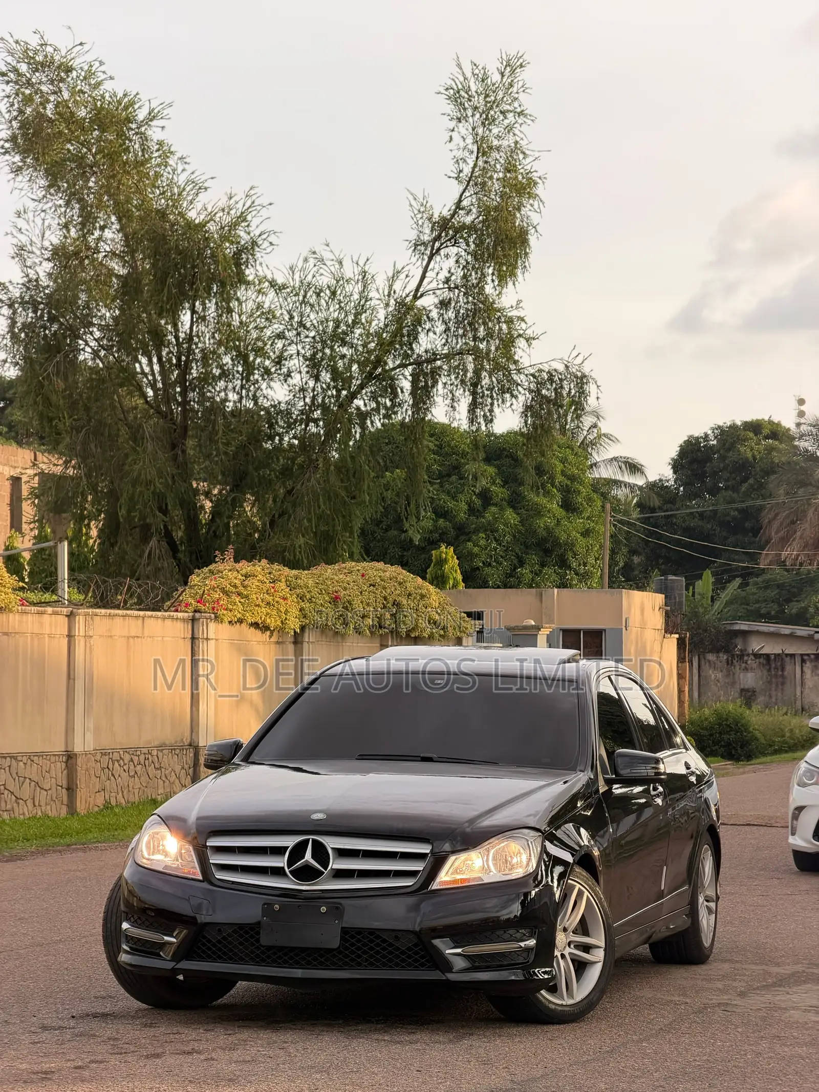 Mercedes-Benz C300 2013 Black