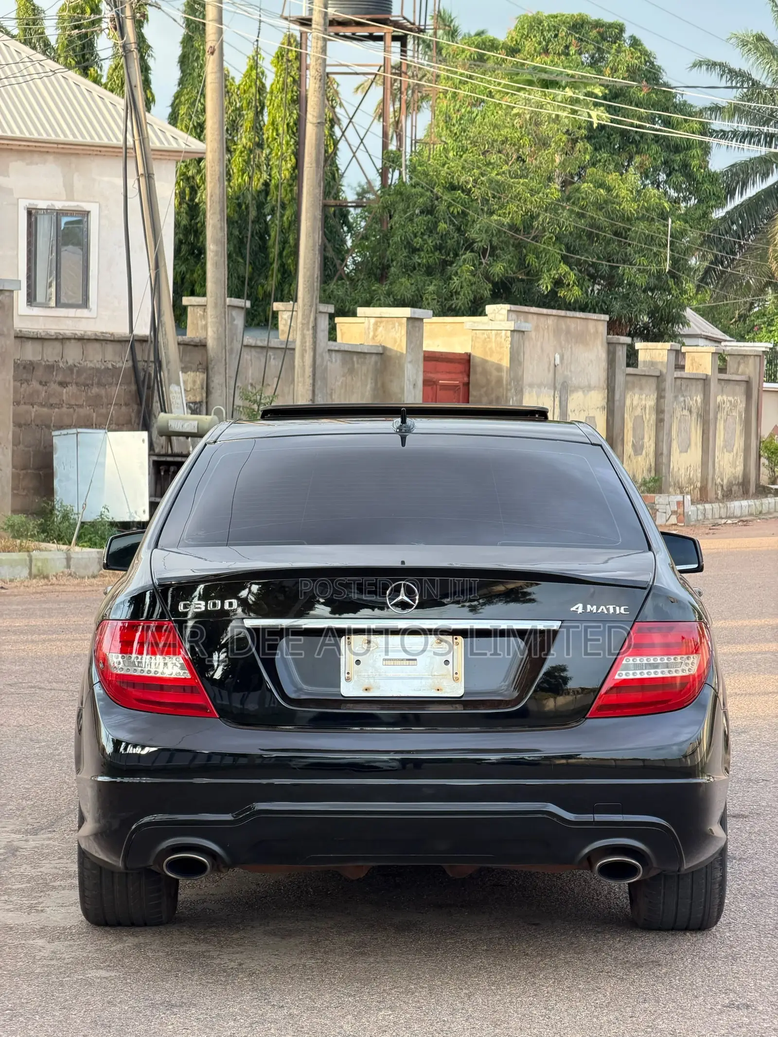 Mercedes-Benz C300 2013 Black