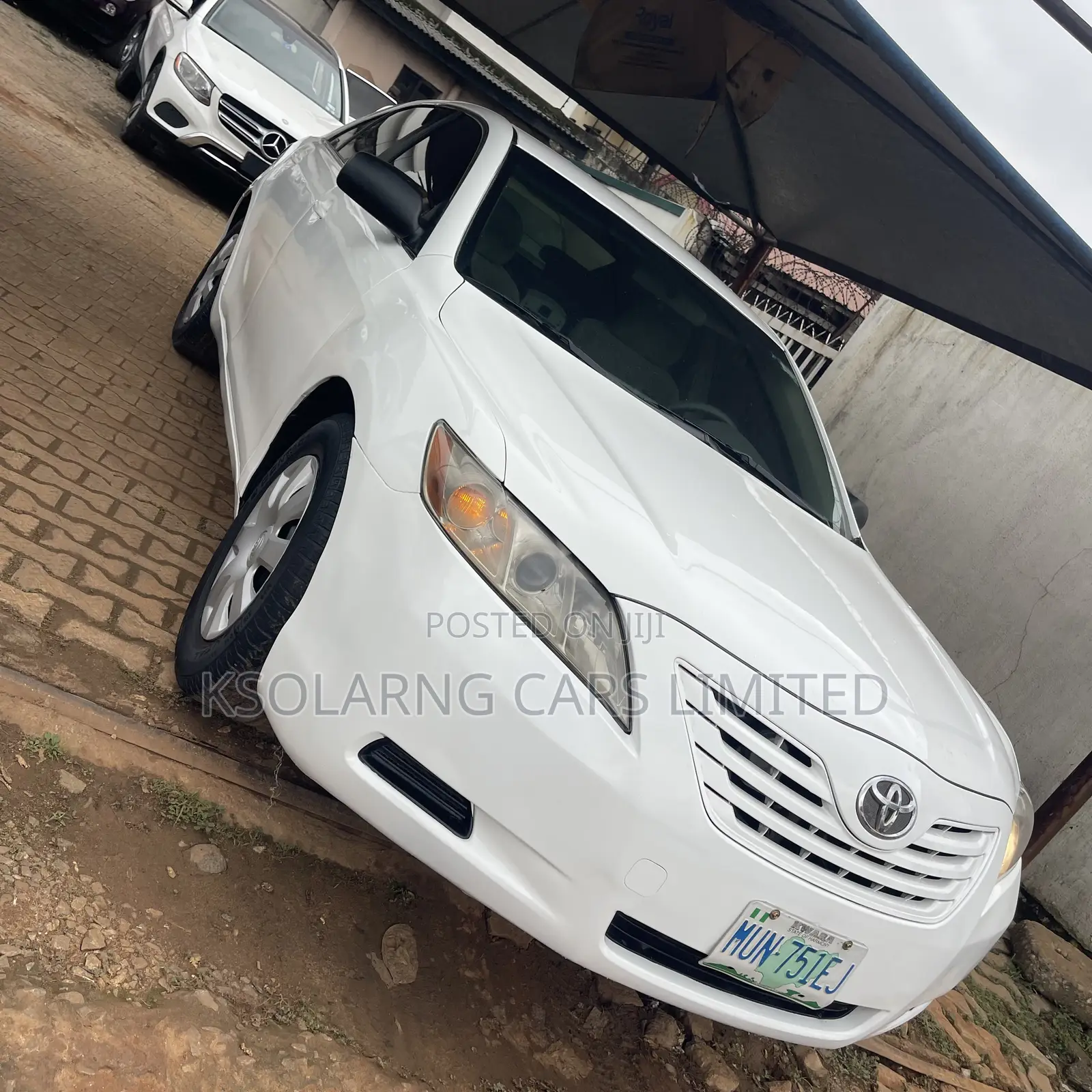 Toyota Camry LE 4dr Sedan (2.4L 4cyl 5A) 2008 White