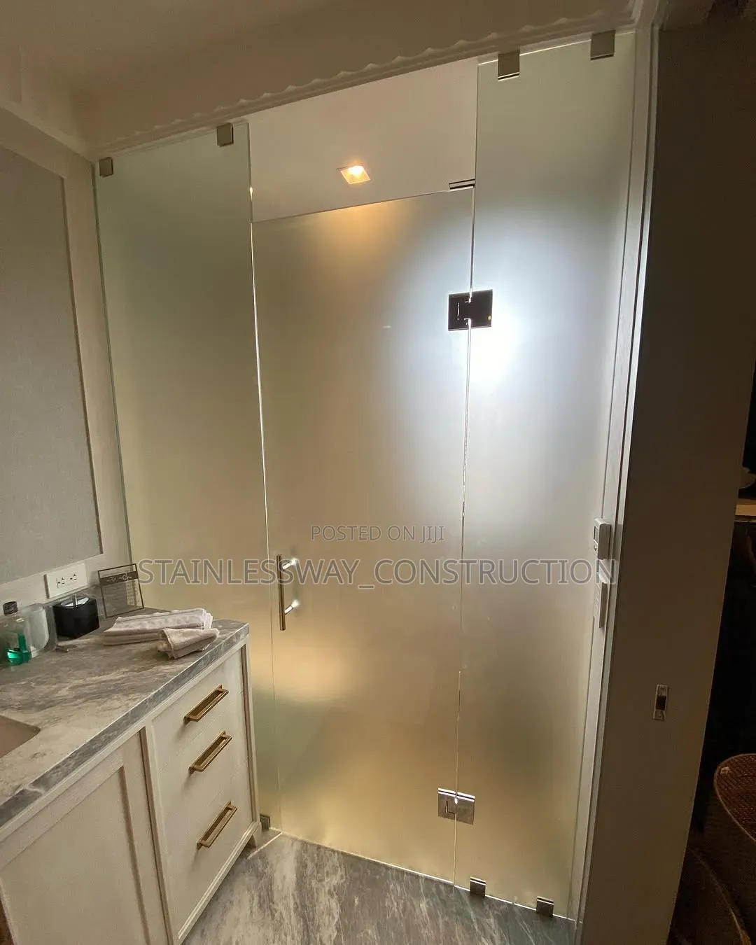 Affordable Office Glass Partition for Shops, Schools and Banks