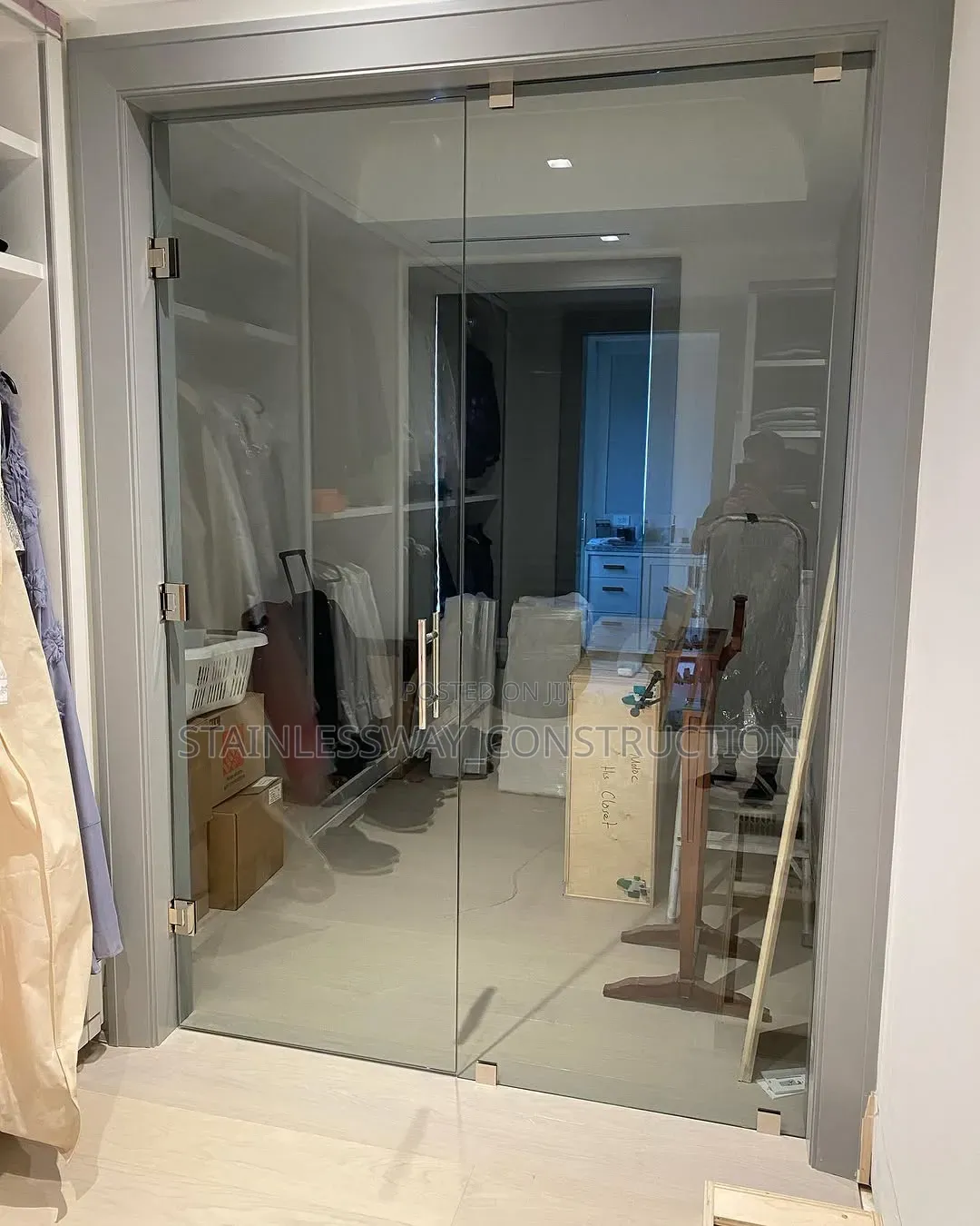 Affordable Office Glass Partition for Shops, Schools and Banks
