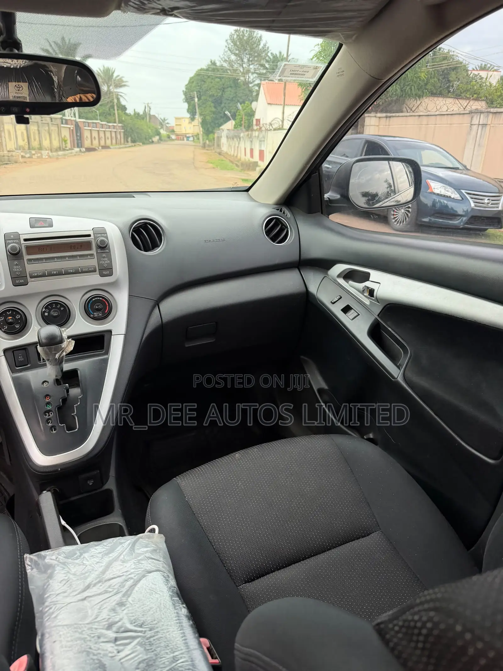 Pontiac Vibe 2008 Gray