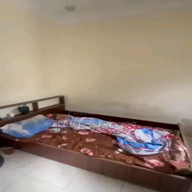 Studio Apartment in Alagomeji for rent
