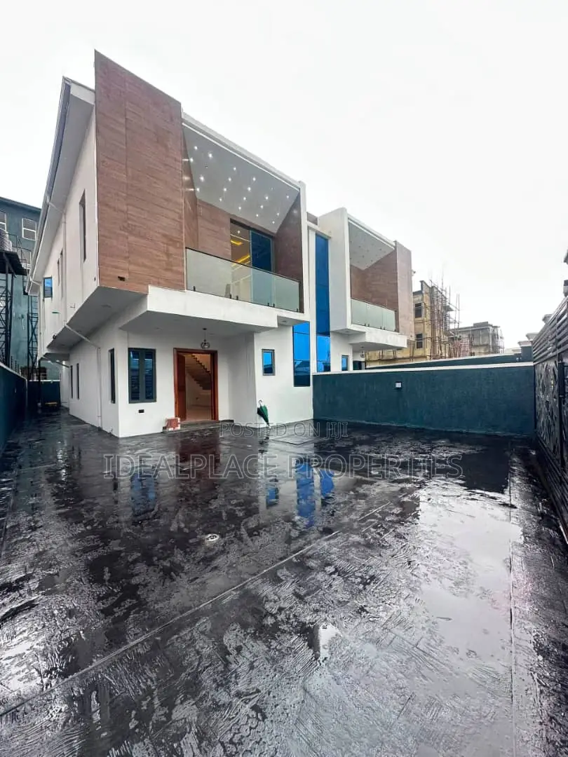 4bdrm Duplex in Ajah for sale