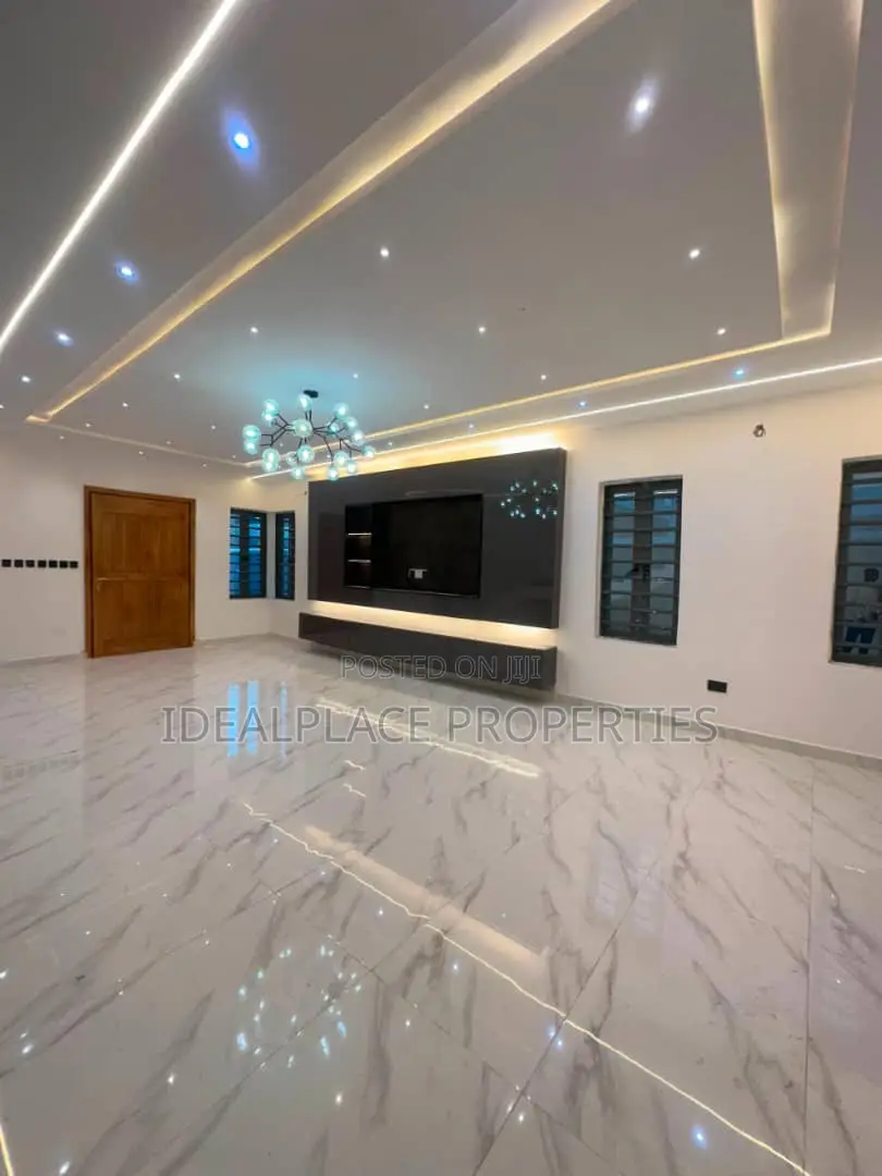 4bdrm Duplex in Ajah for sale