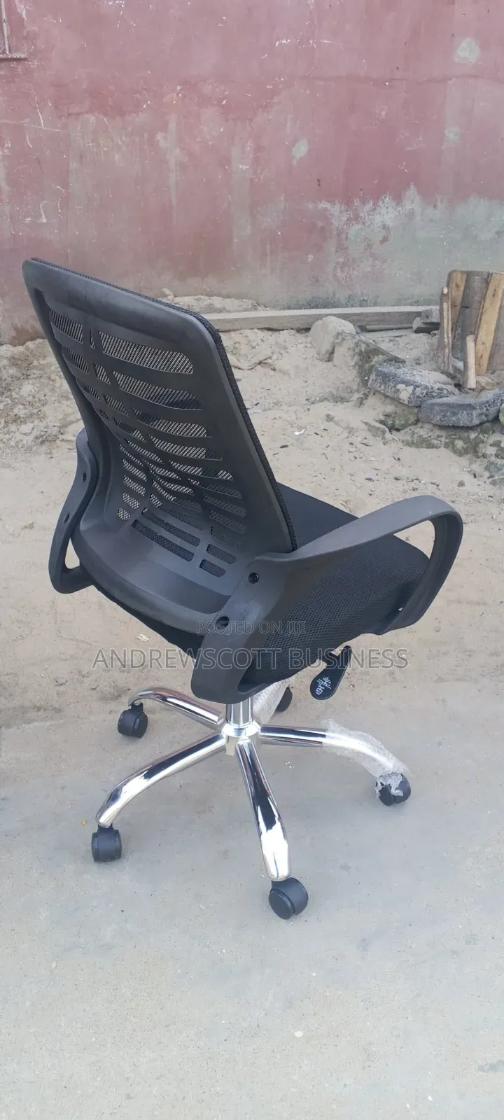 Semi Executive Swivel Net Chair