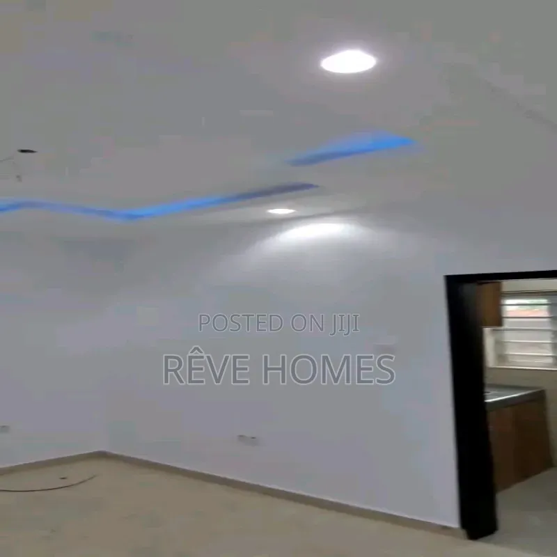 2bdrm Block of Flats in Shomolu / Shomolu for rent