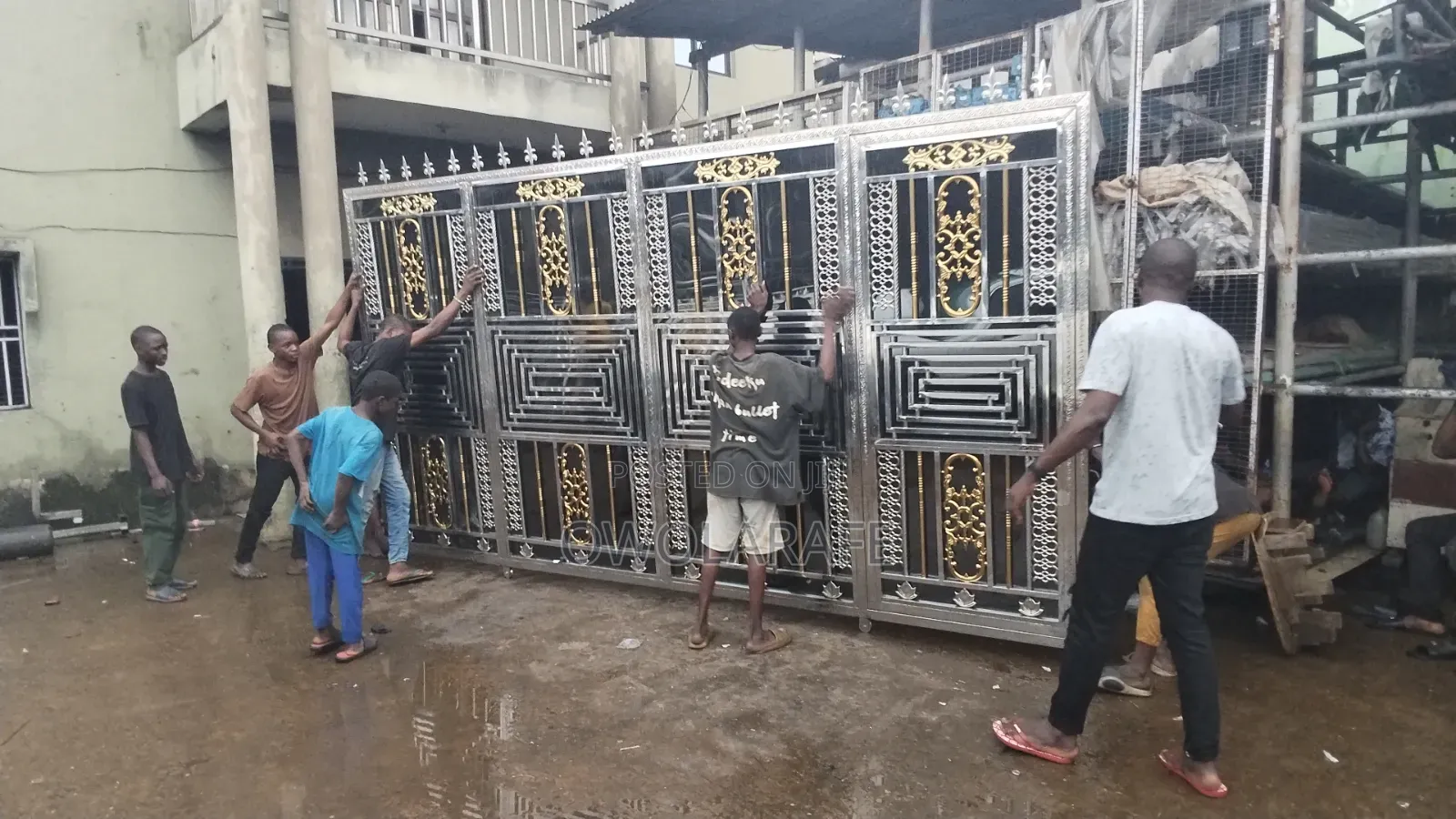 Royal Stainless Steel Gate 99