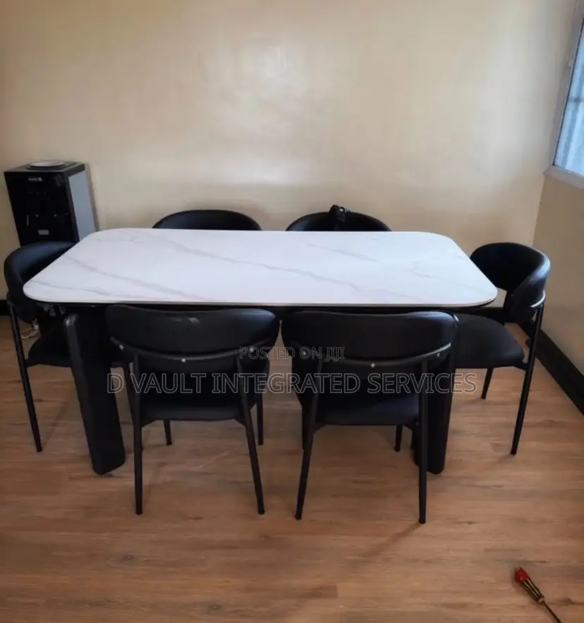 6 Seater Deluxe Dining/ Modern Dining