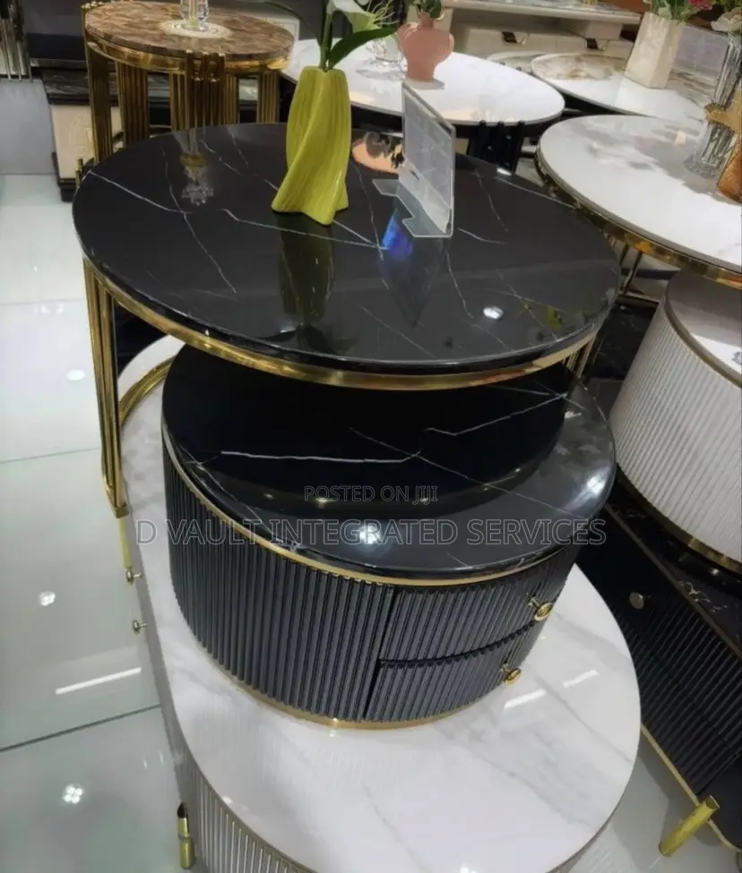 Center Table Z
