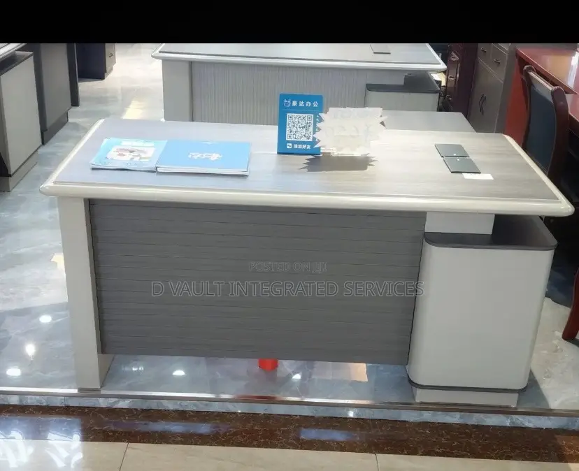 Office Table / Office Desk