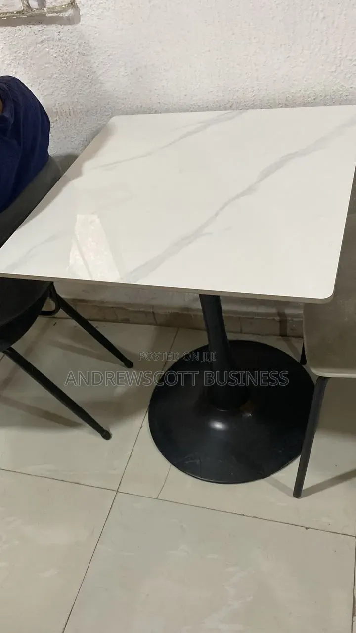 80cm X 80cm Round and Square Marble Top Tables