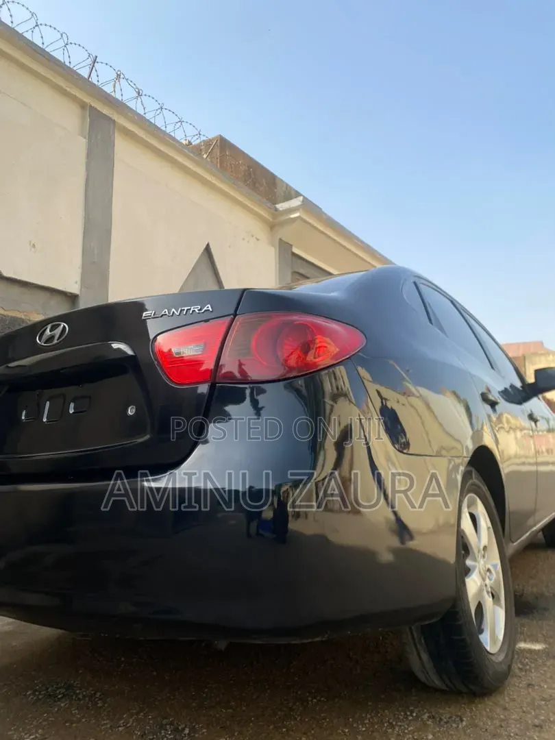 Hyundai Elantra 2007 Black