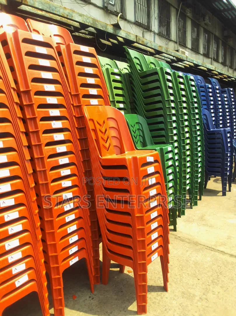 Modern and Durable Plastic Chair