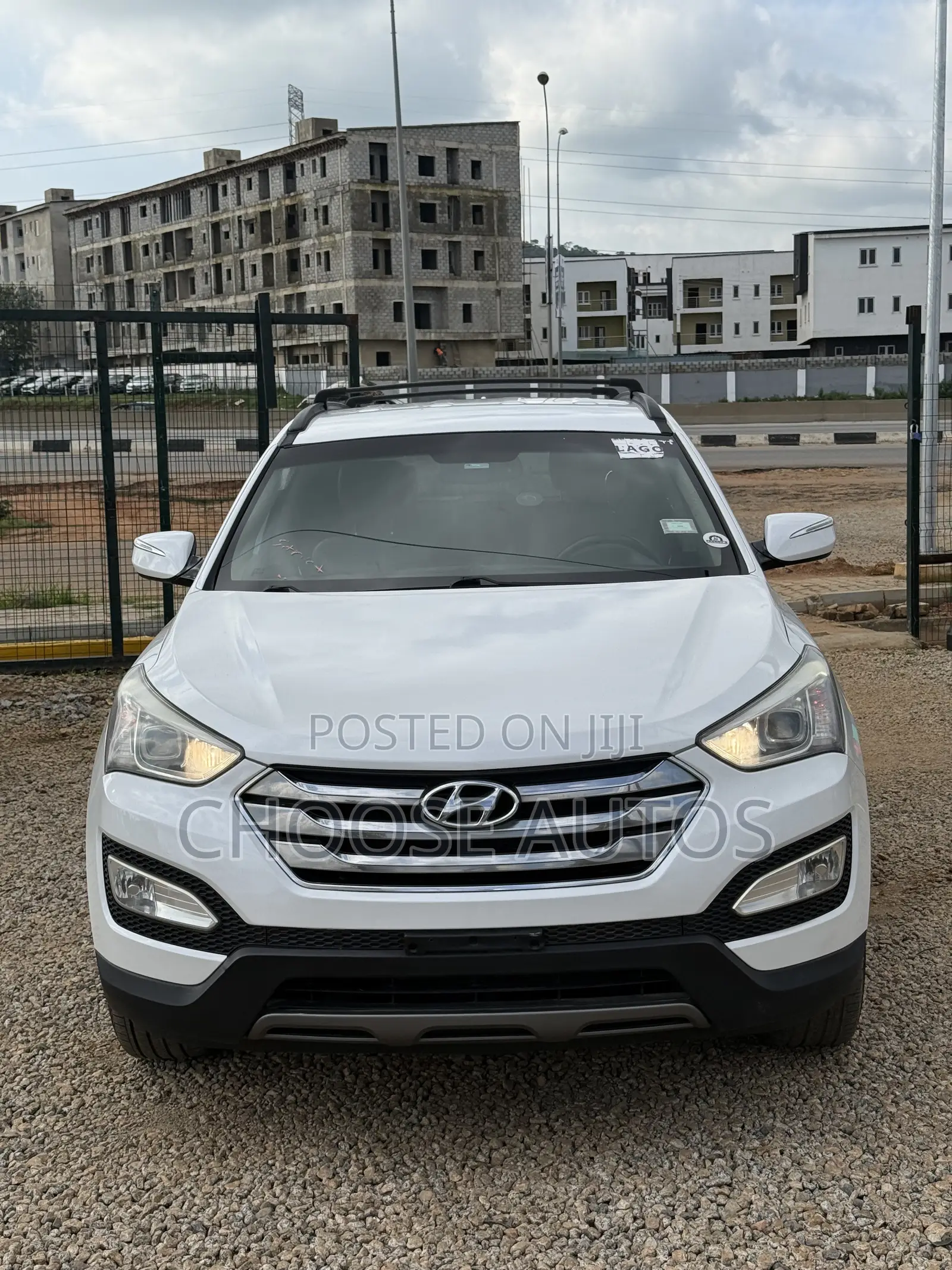 Hyundai Santa Fe 2014 White