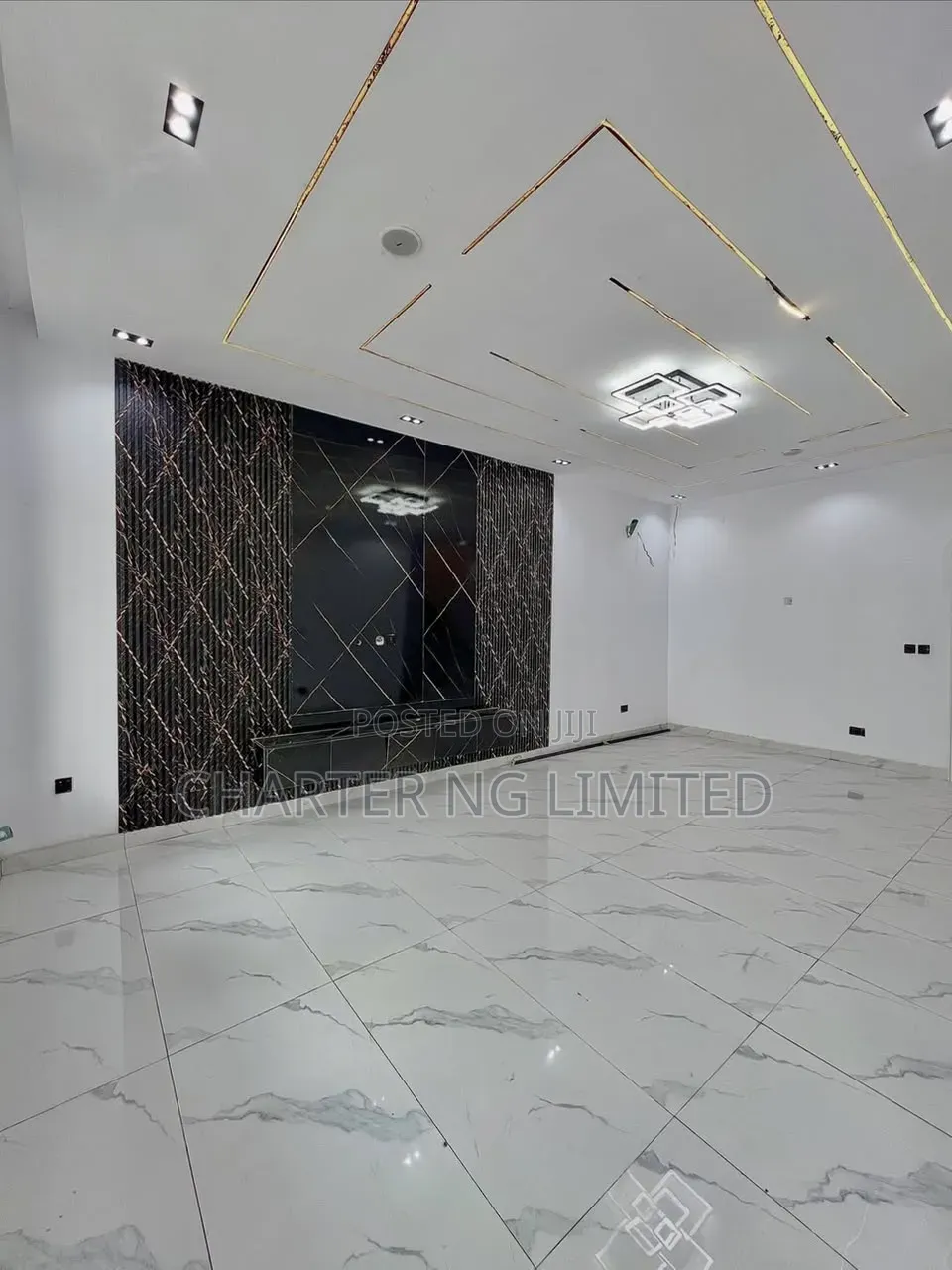 4bdrm Duplex in Lekki for sale