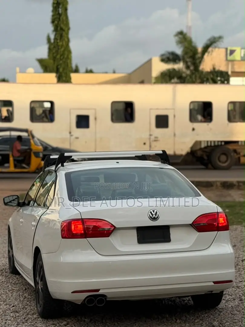 Volkswagen Jetta 2013 White