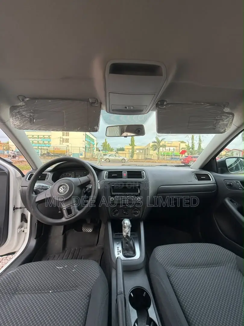 Volkswagen Jetta 2013 White