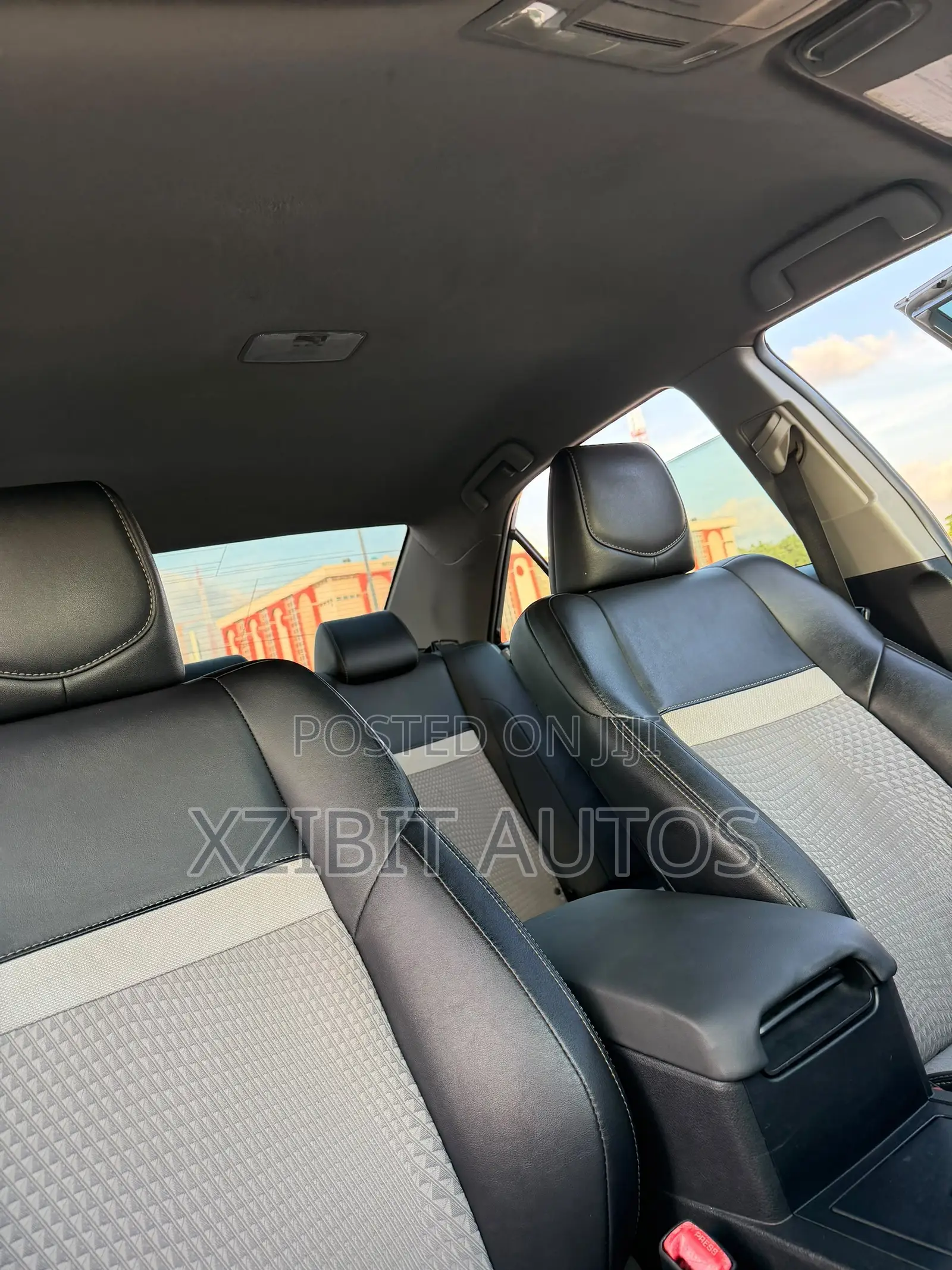 Toyota Camry SE 4dr Sedan (2.5L 4cyl 6A) 2013 Black