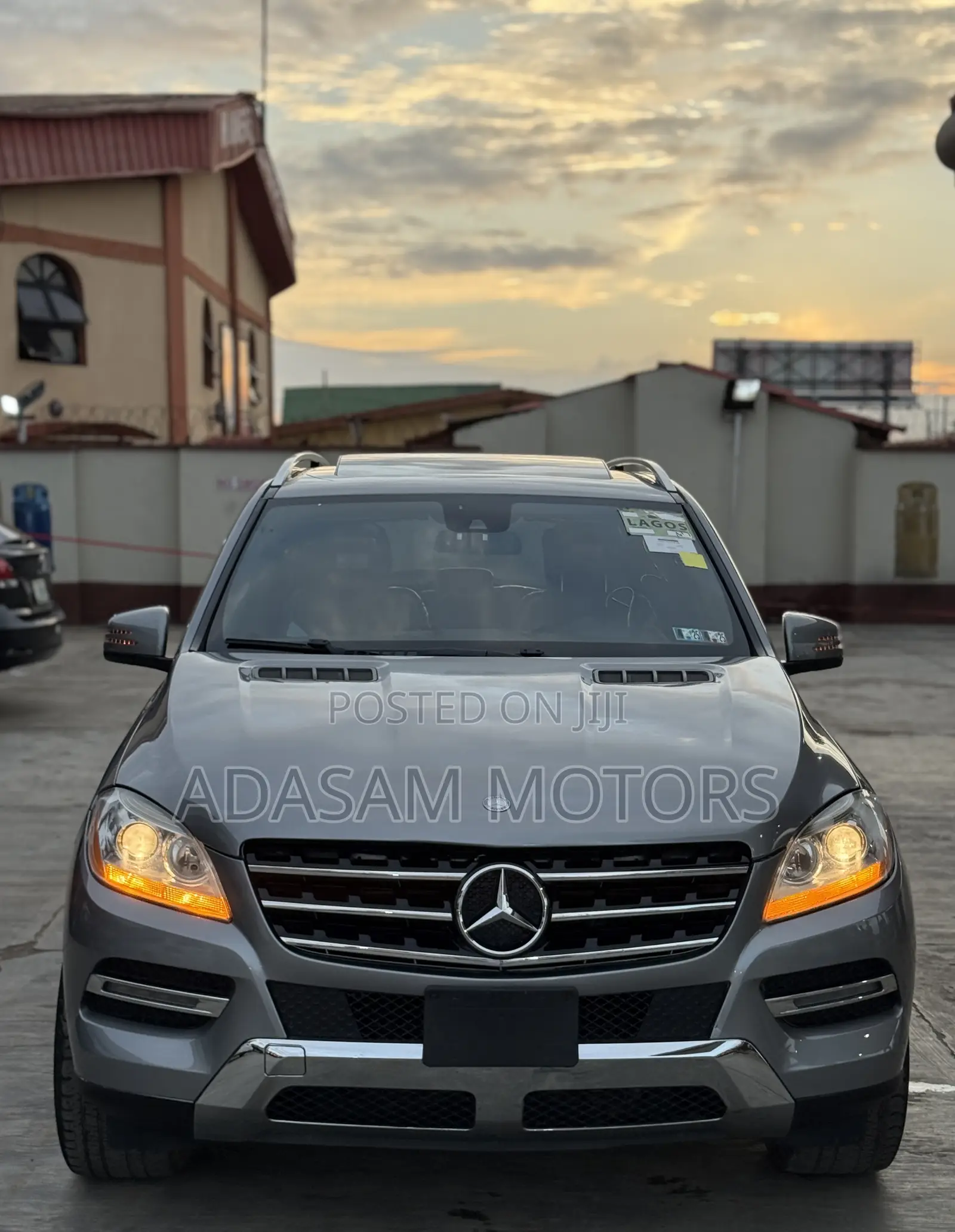 Mercedes-Benz M Class ML350 4MATIC 4dr SUV AWD (3.5L 6cyl 7A) 2015 Gray