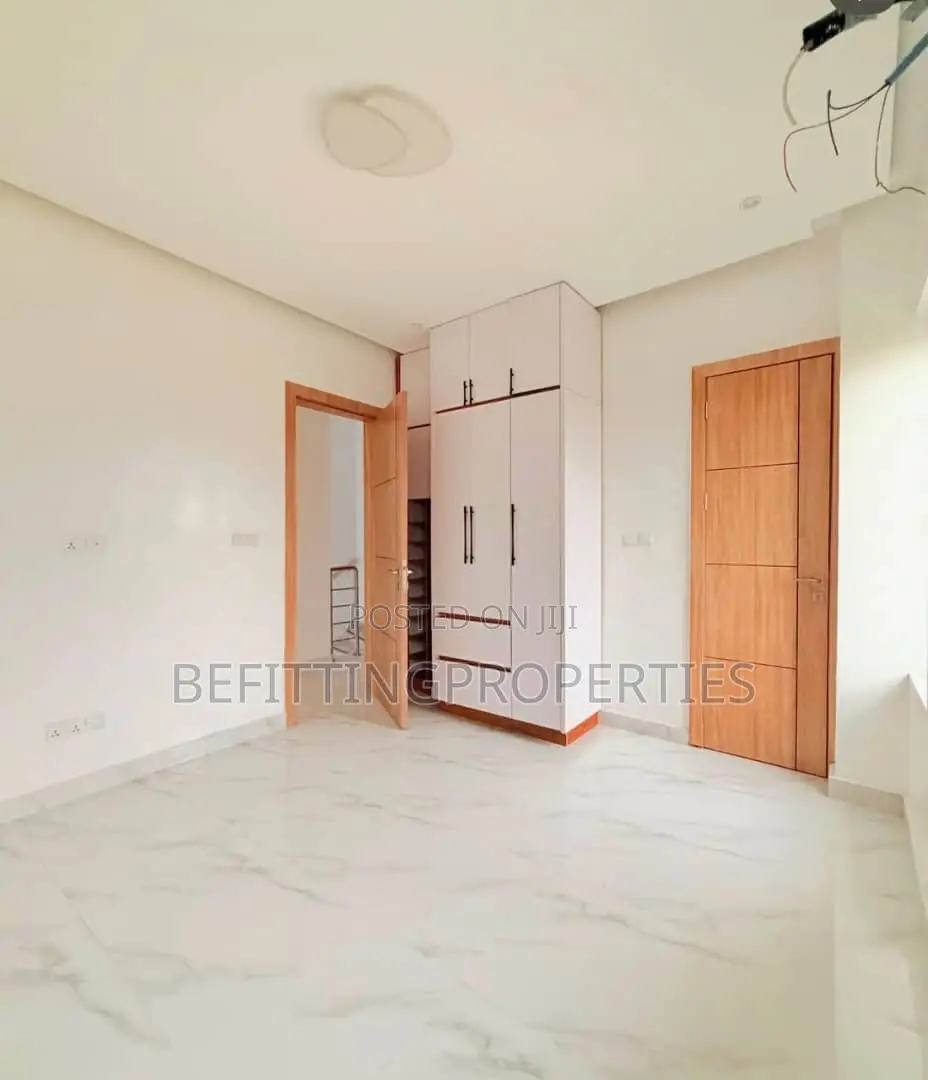4bdrm Duplex in Ojodu for sale