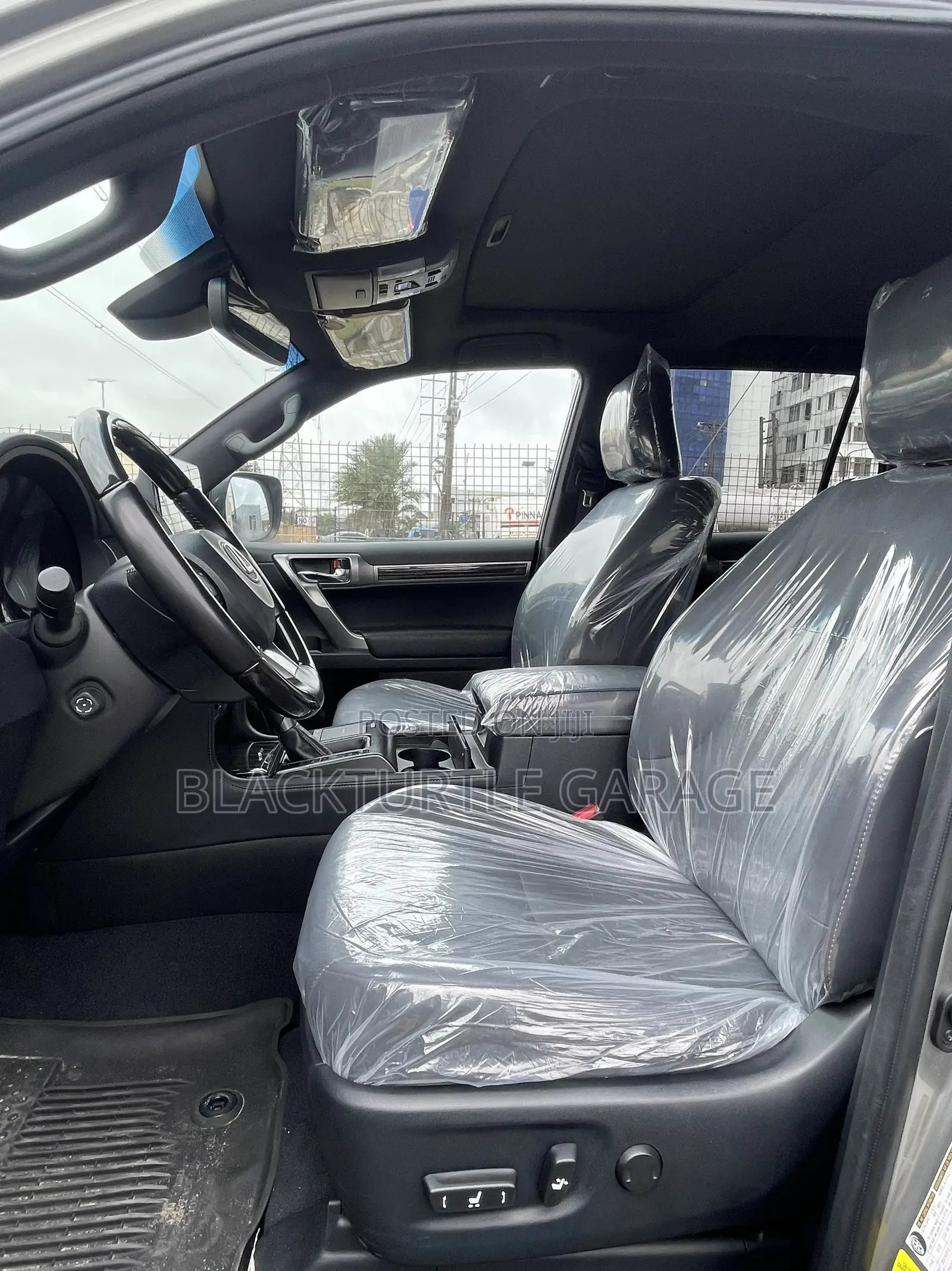 Lexus GX 2023 Gray