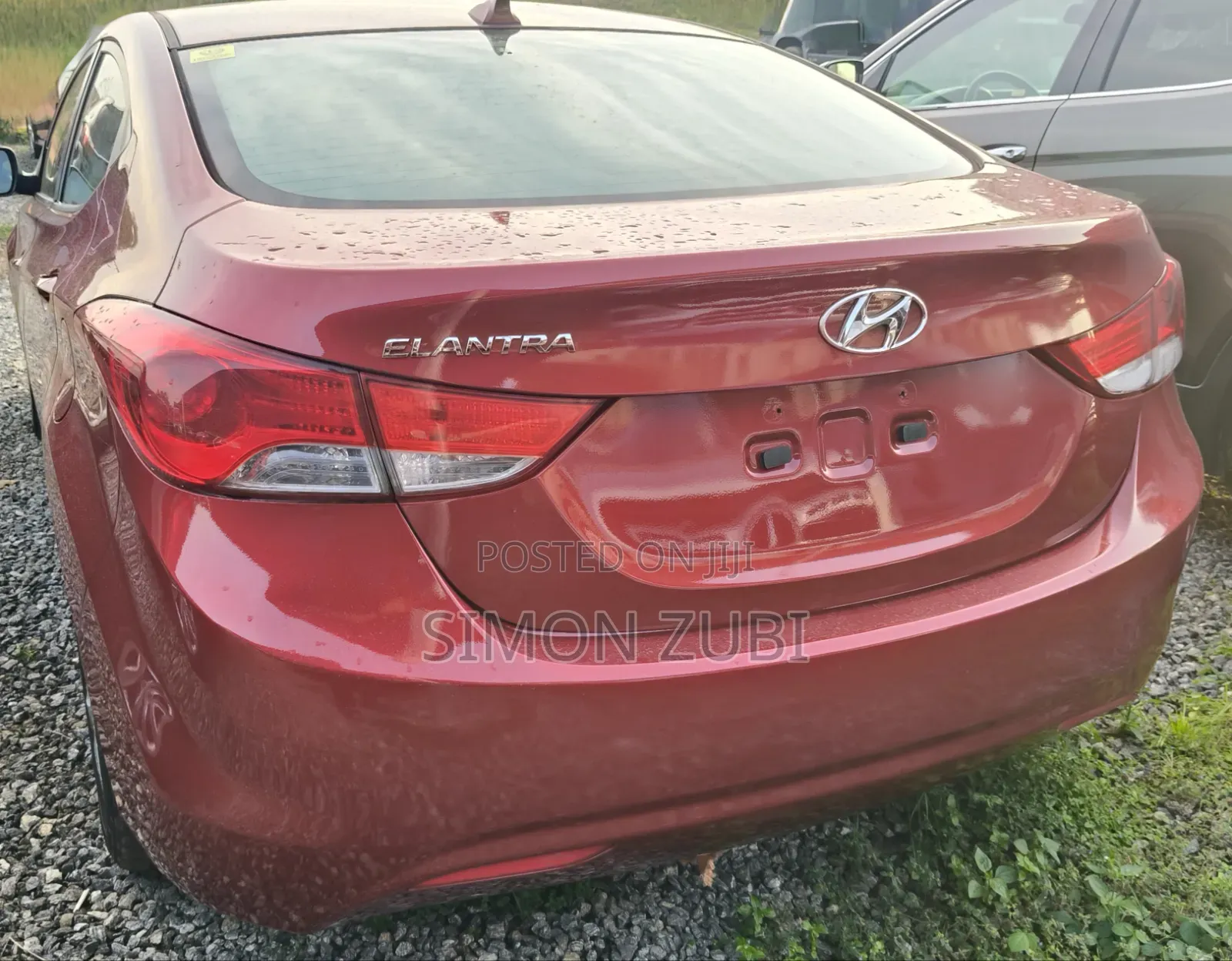 Hyundai Elantra 2012 Red