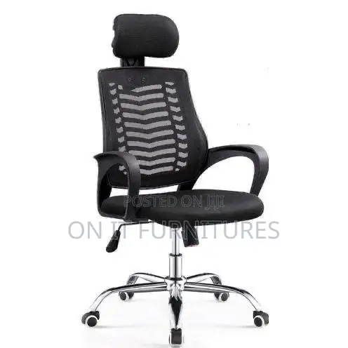 Stylish Victory Chair – Perfect Blend of Comfort Class!