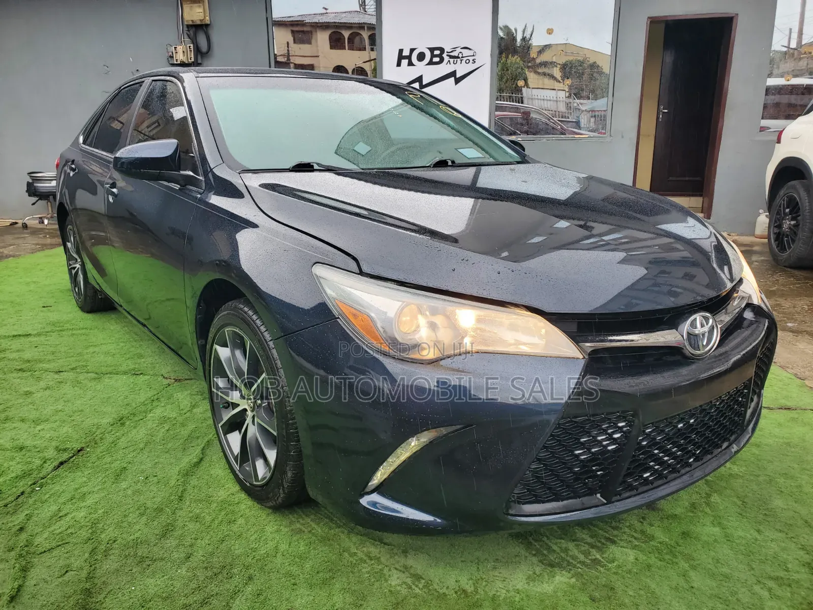Toyota Camry XSE 4dr Sedan (2.5l 4cyl 6A) 2016 Gray