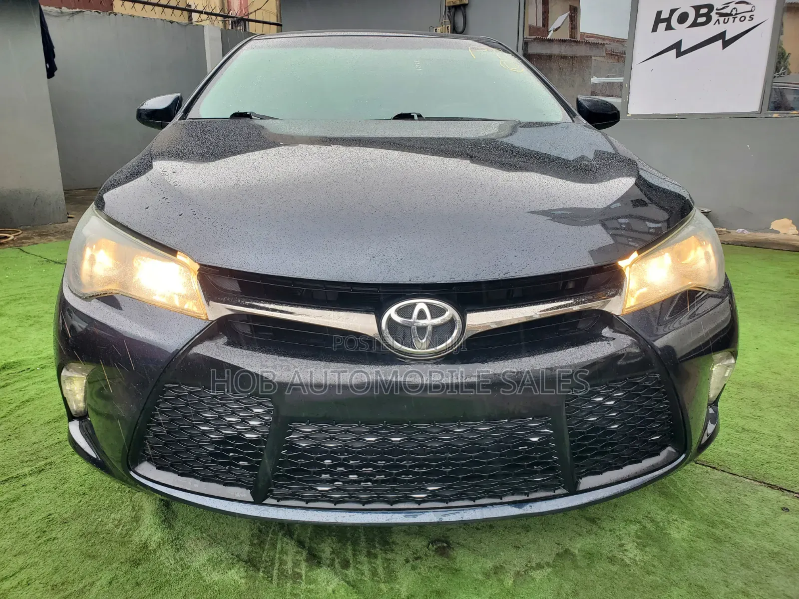 Toyota Camry XSE 4dr Sedan (2.5l 4cyl 6A) 2016 Gray