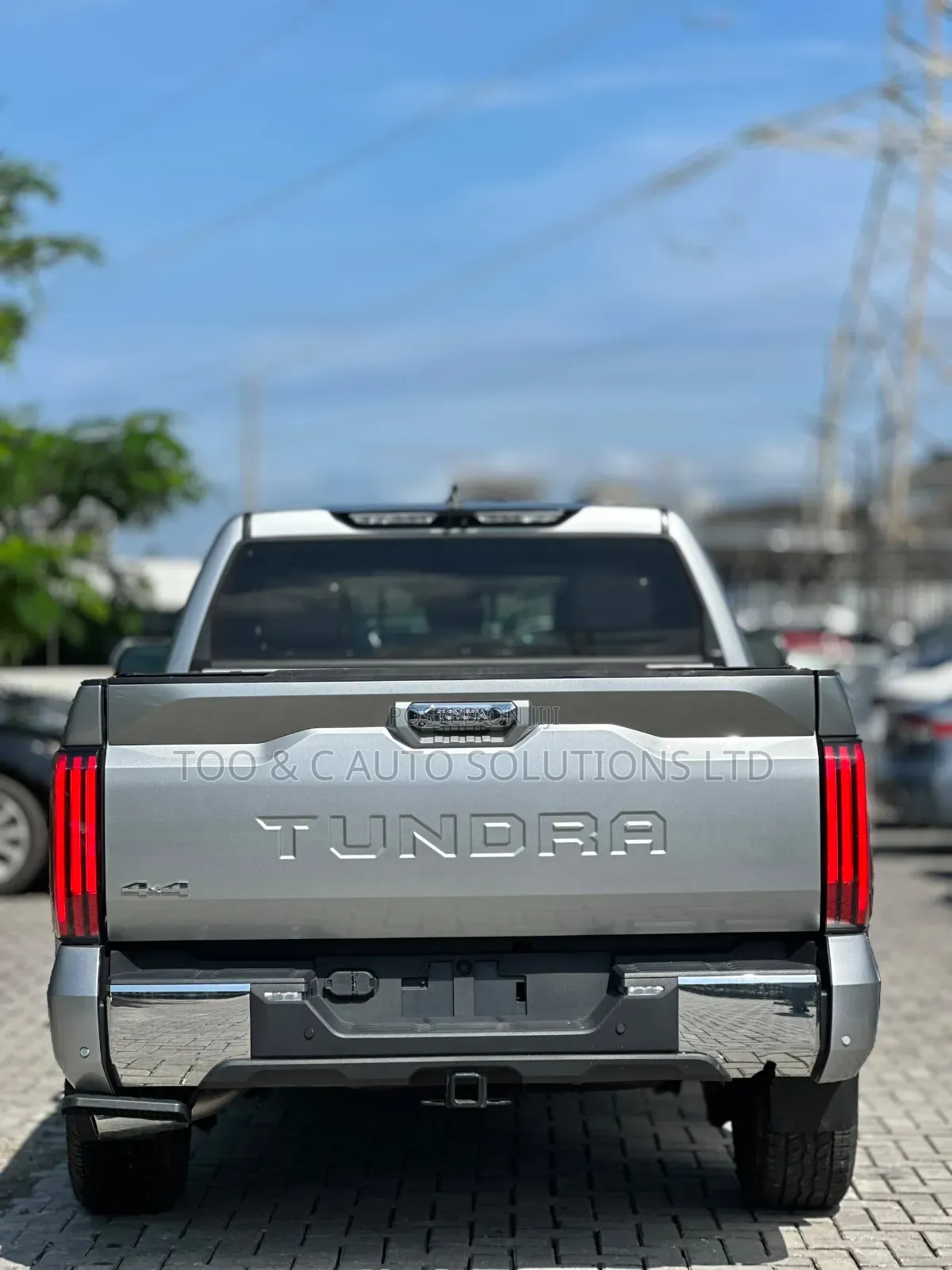 Toyota Tundra 2025 Silver