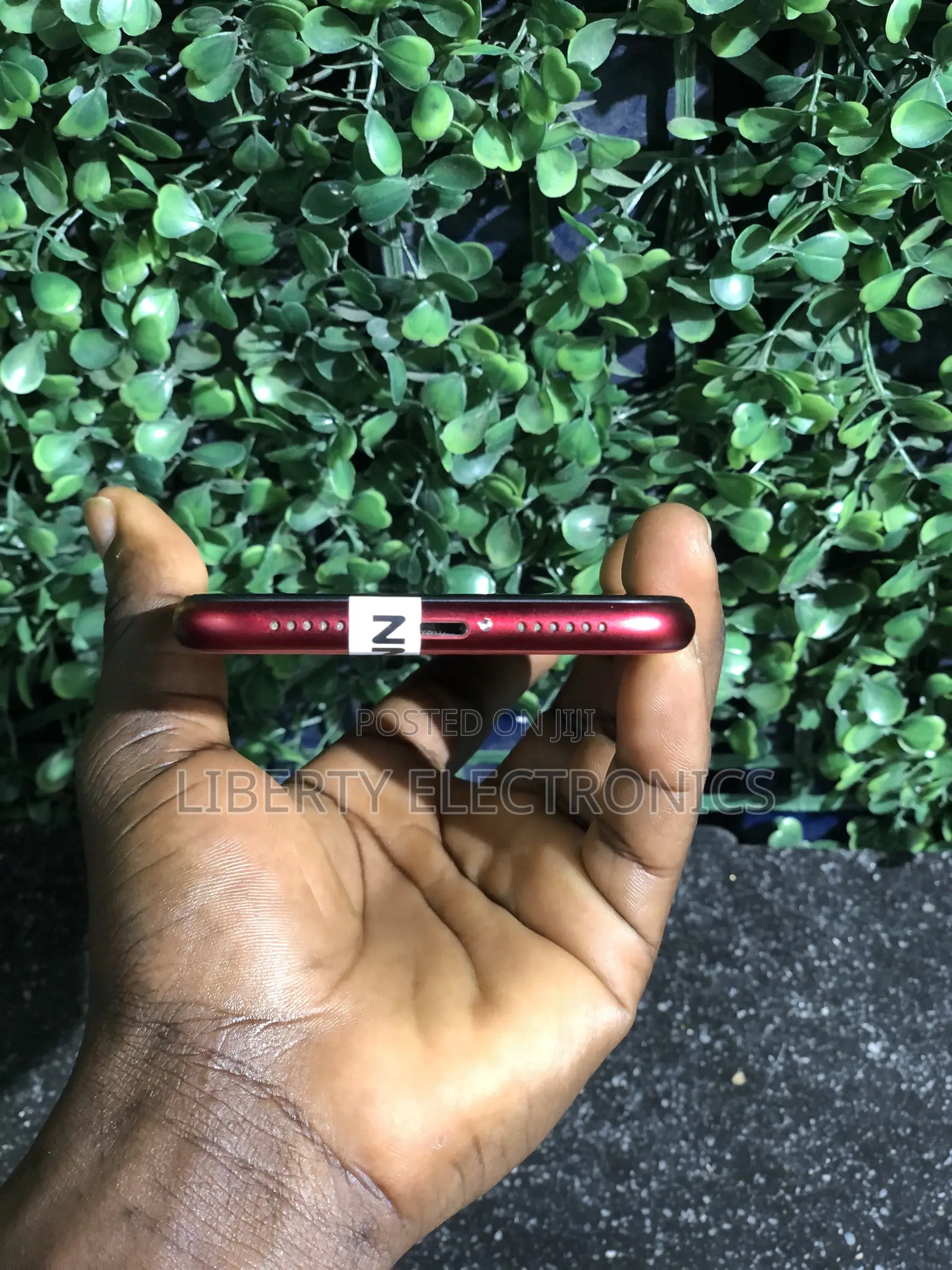 Apple iPhone 11 64 GB Red