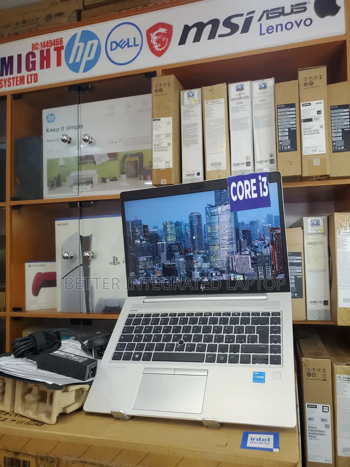 New Laptop HP EliteBook 840 G5 4GB Intel Core i3 SSD 512GB