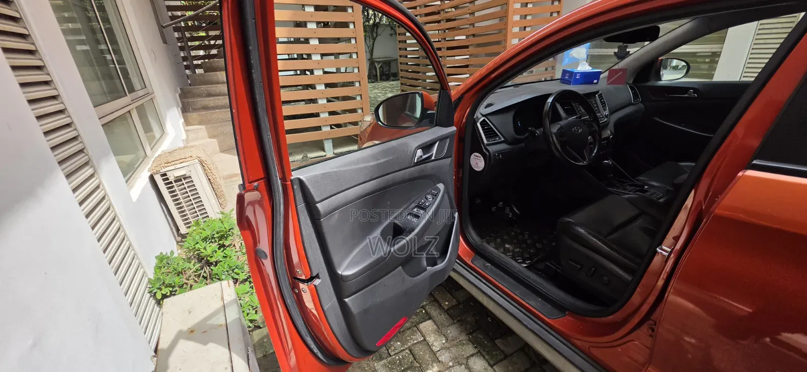 Hyundai Tucson 2017 Orange