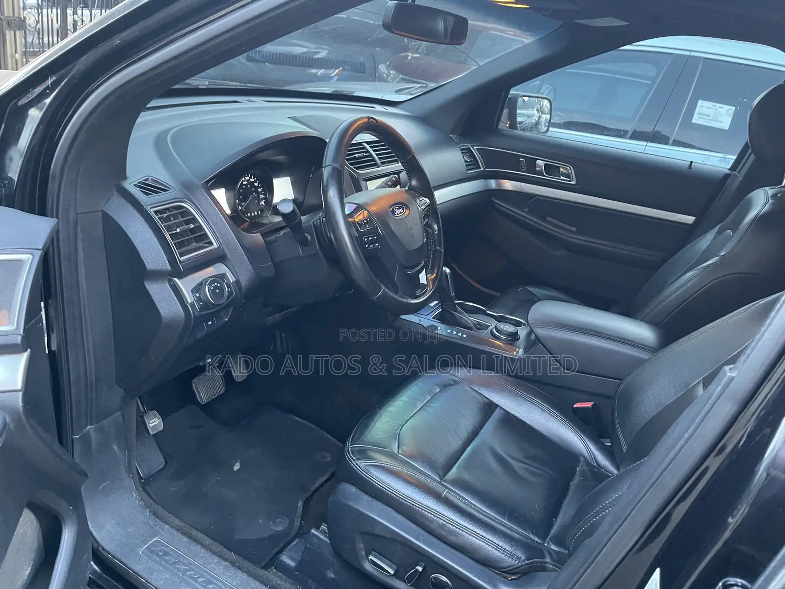 Ford Explorer 2016 Black